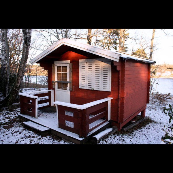 Före detta stuga 4 på Farstanäset före rivning och nybyggnation, fotograferad 2019